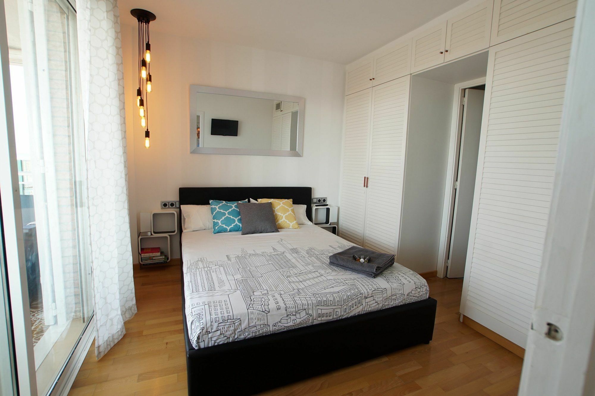 Amura Be My Guest Castelldefels Exterior photo