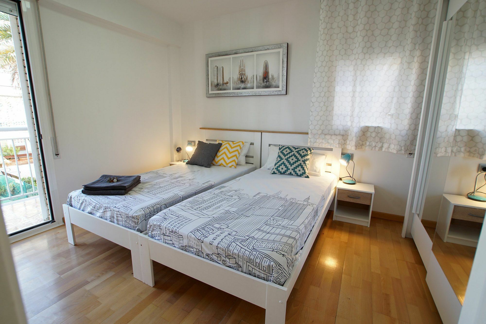 Amura Be My Guest Castelldefels Exterior photo